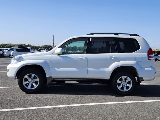 2005 TOYOTA Land Cruiser Prado