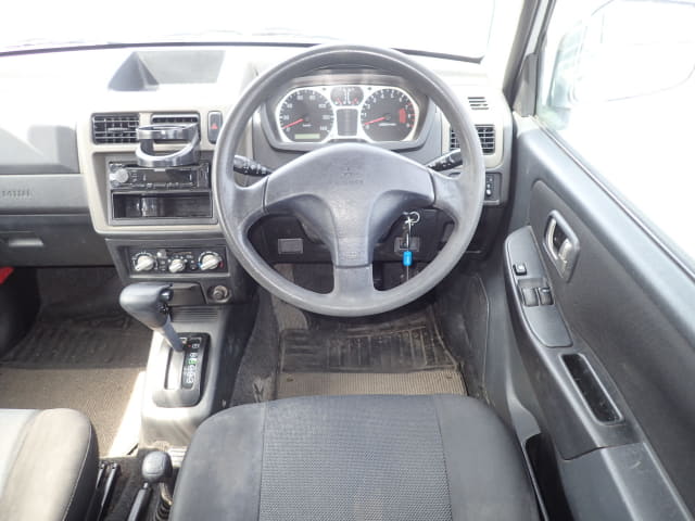 MITSUBISHI Pajero Mini thumbnail 30
