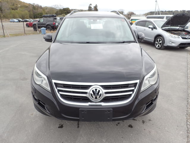 VOLKSWAGEN Tiguan thumbnail 65
