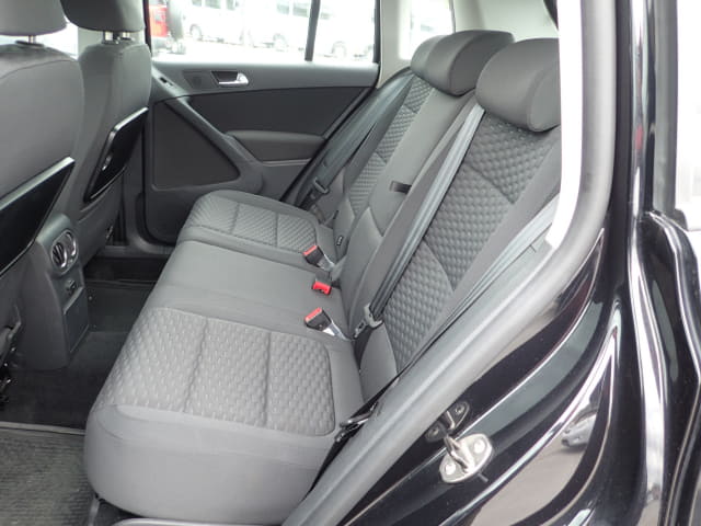 VOLKSWAGEN Tiguan thumbnail 27