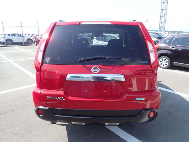 2010 NISSAN X-Trail