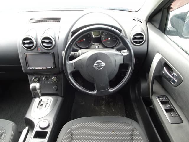 NISSAN Dualis thumbnail 30