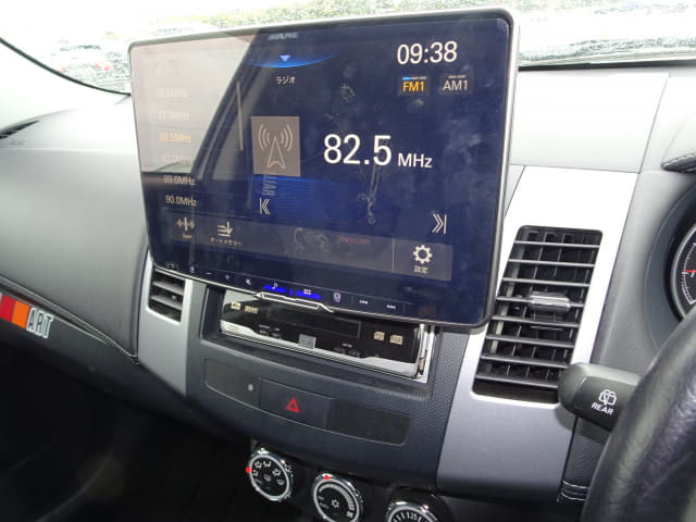 MITSUBISHI Outlander thumbnail 38