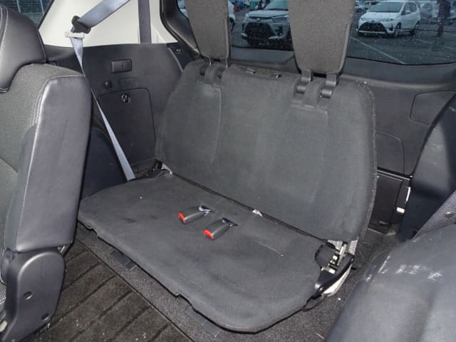 MITSUBISHI Outlander thumbnail 28