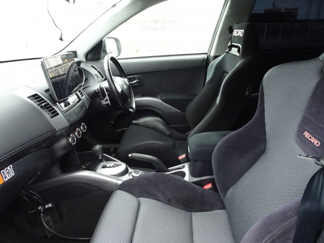 MITSUBISHI Outlander thumbnail 26