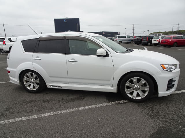 MITSUBISHI Outlander thumbnail 75