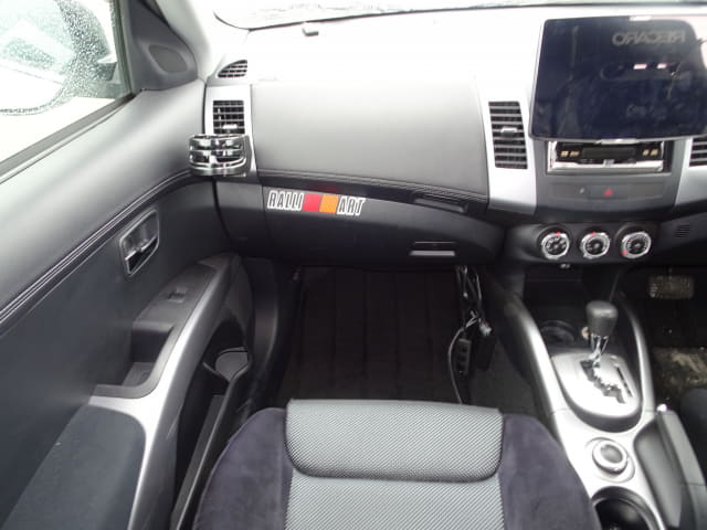 MITSUBISHI Outlander thumbnail 35