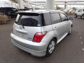 2005 TOYOTA IST
