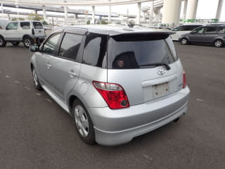 2005 TOYOTA IST