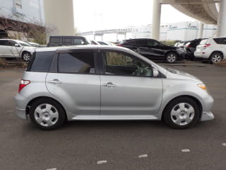 2005 TOYOTA IST