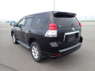2011 TOYOTA Land Cruiser Prado