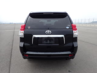 2011 TOYOTA Land Cruiser Prado