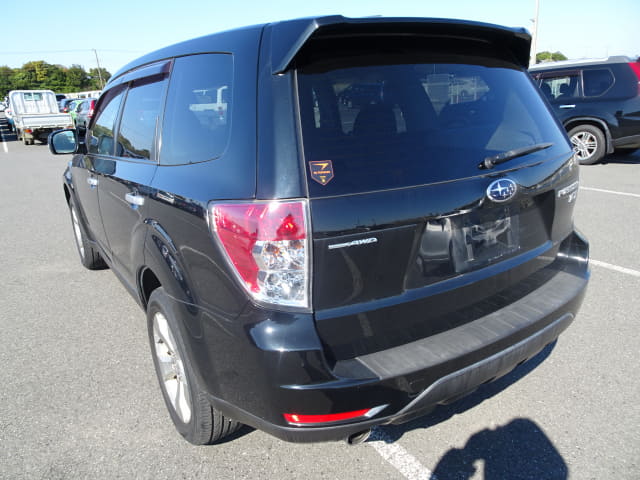 2011 SUBARU Forester
