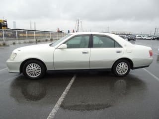 2001 TOYOTA Crown