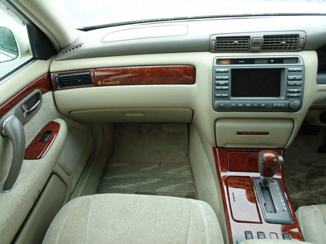 TOYOTA Crown thumbnail 33
