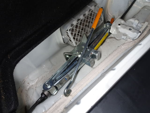 TOYOTA Crown thumbnail 31