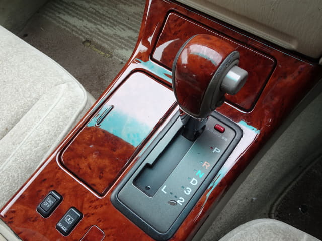 TOYOTA Crown thumbnail 38
