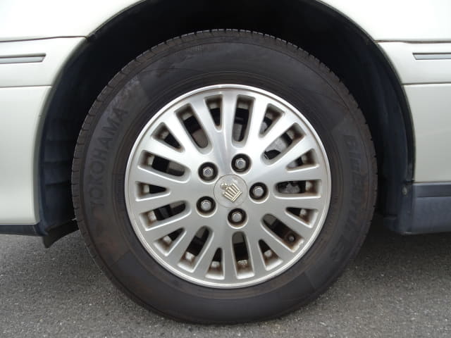 TOYOTA Crown thumbnail 9