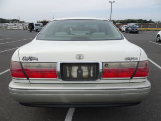 2001 TOYOTA Crown