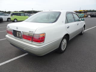 2001 TOYOTA Crown