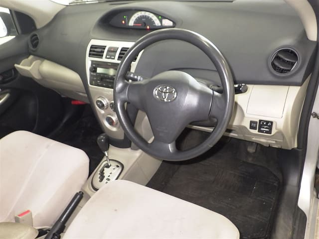 2007 TOYOTA Belta