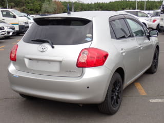 2007 TOYOTA Auris