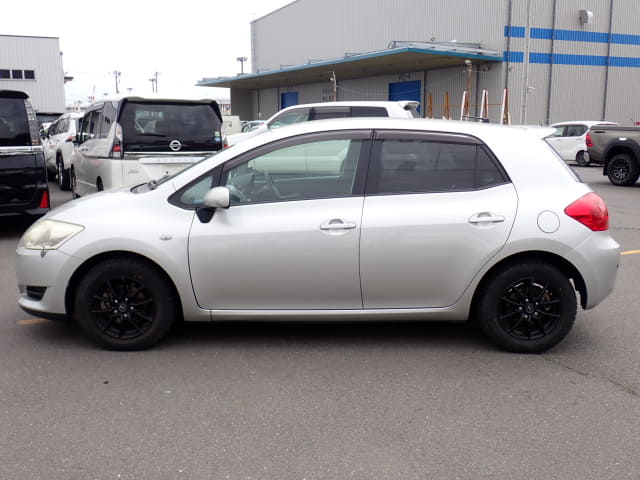 2007 TOYOTA Auris