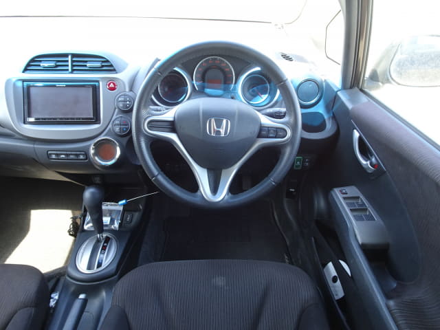HONDA Fit thumbnail 31