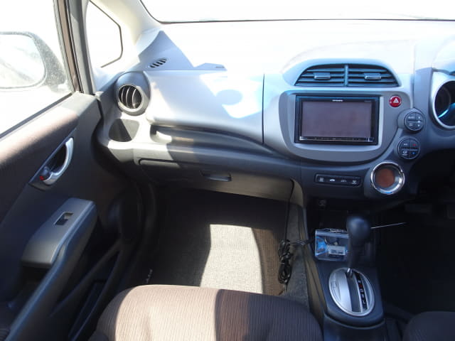 HONDA Fit thumbnail 32