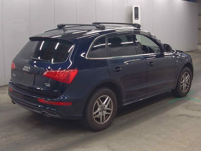 2011 AUDI Q5
