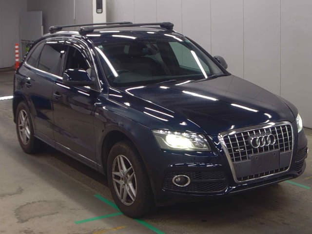 2011 AUDI Q5