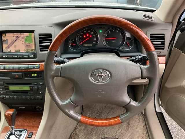 2004 TOYOTA Mark II