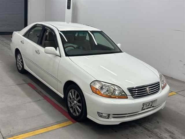 2004 TOYOTA Mark II