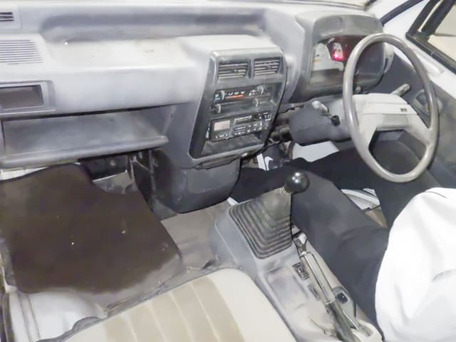 1994 MITSUBISHI Minicab Truck