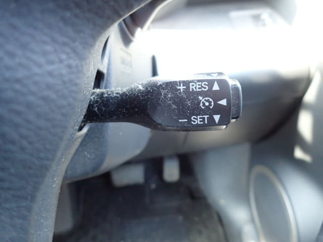TOYOTA RAV4 thumbnail 40