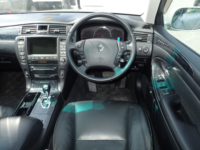 TOYOTA Crown thumbnail 33