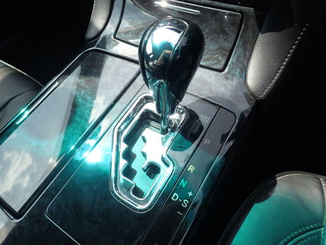 TOYOTA Crown thumbnail 41