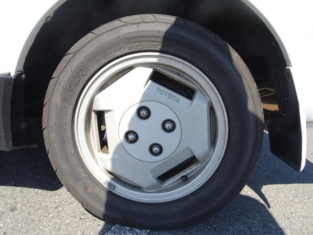 TOYOTA MR2 thumbnail 10