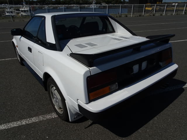 TOYOTA MR2 thumbnail 3