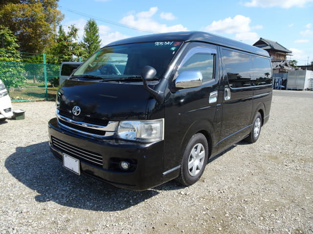TOYOTA Hiace Wagon