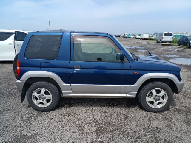 2000 MITSUBISHI Pajero Mini