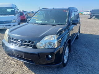 2010 NISSAN X-Trail