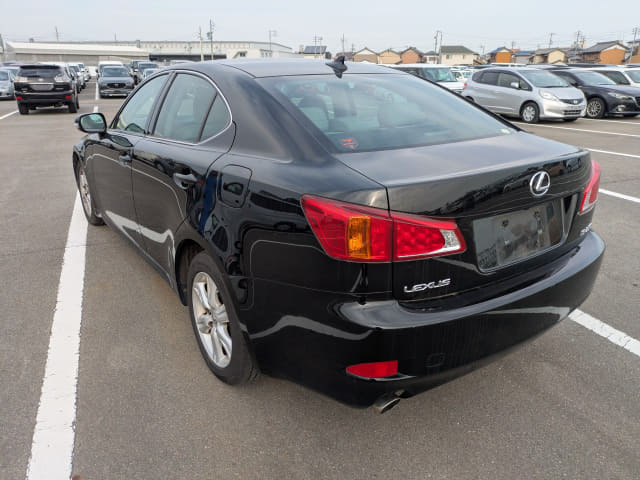 2010 LEXUS IS