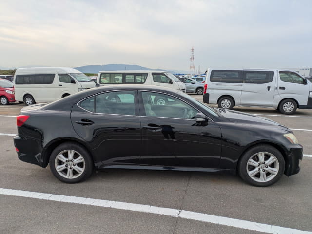 2010 LEXUS IS