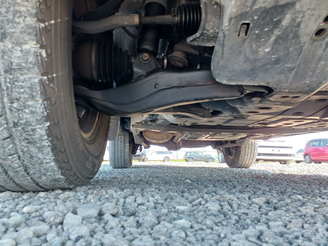 TOYOTA Land Cruiser thumbnail 13