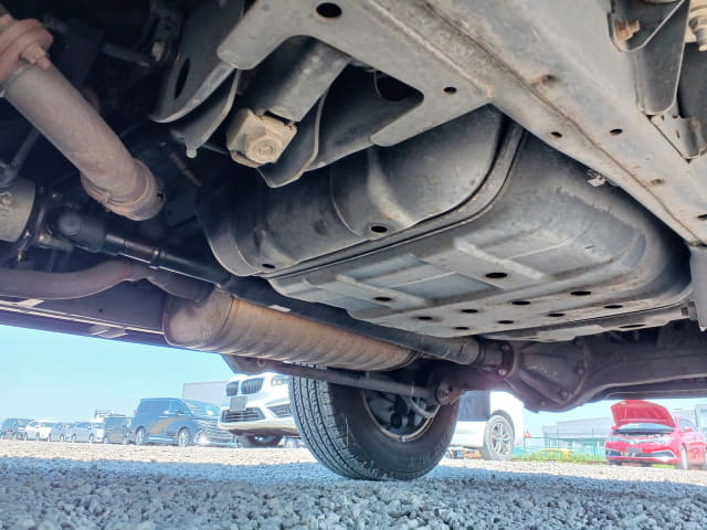 TOYOTA Land Cruiser thumbnail 17