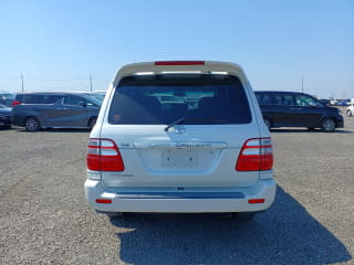 2004 TOYOTA Land Cruiser