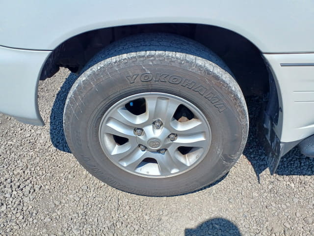TOYOTA Land Cruiser thumbnail 9