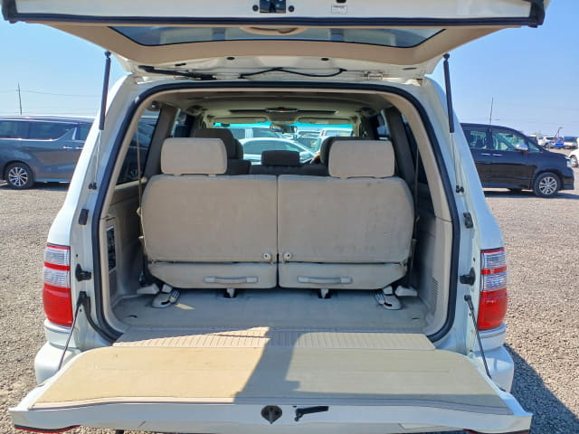 TOYOTA Land Cruiser thumbnail 29