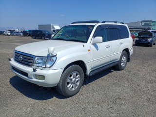2004 TOYOTA Land Cruiser
